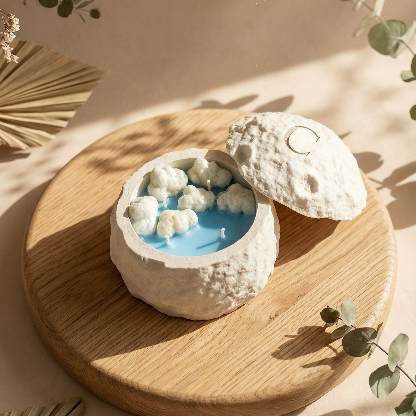Moon candle